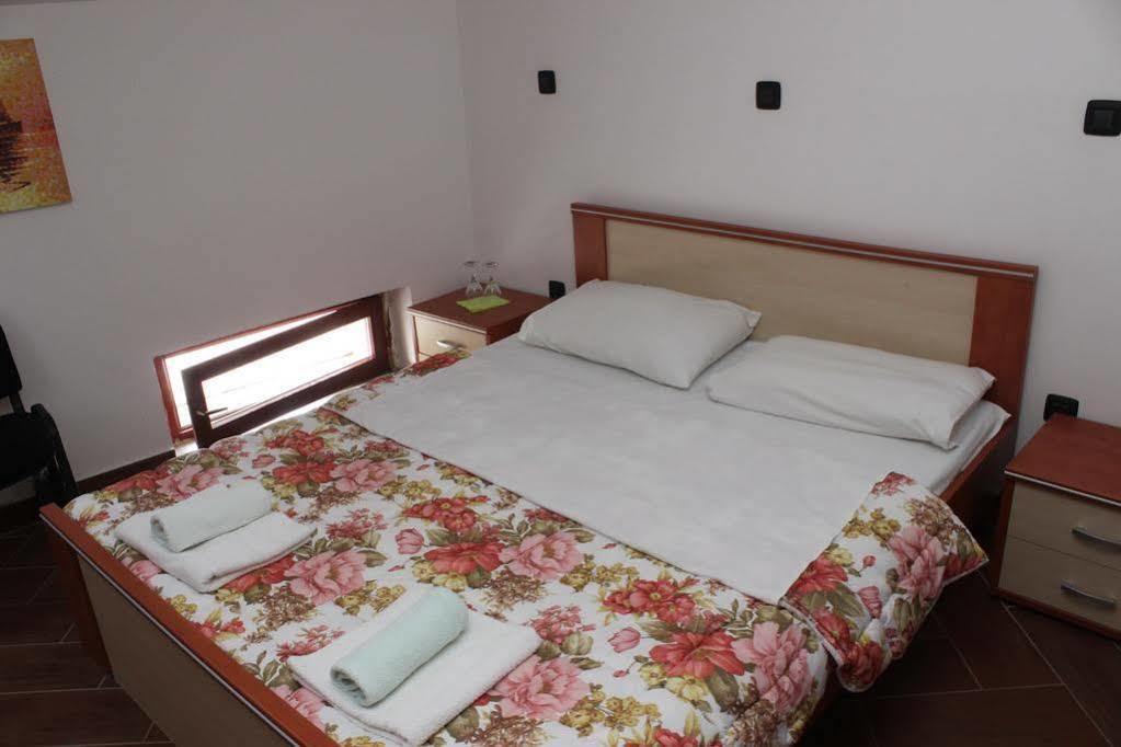 Rooms Laura ميدولين المظهر الخارجي الصورة